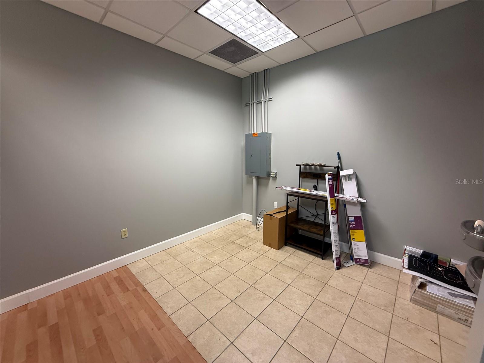 10967 LAKE UNDERHILL RD #106, ORLANDO, FL, 32825