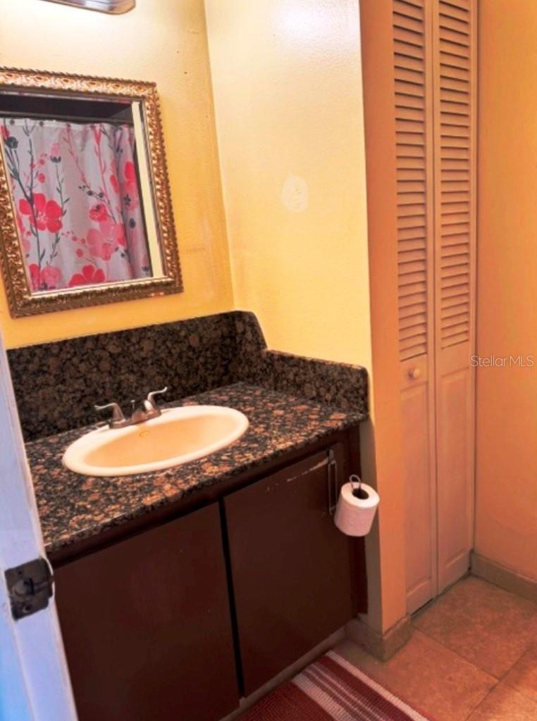 10617 FAIRFIELD VILLAGE DR, TAMPA, FL, 33624