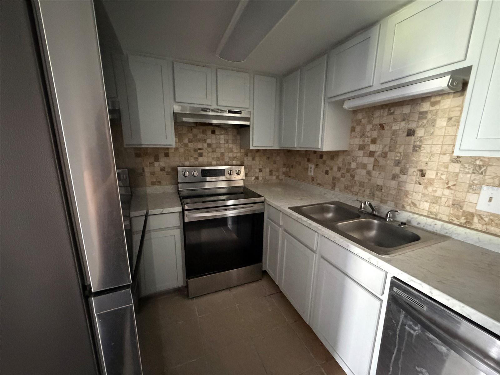 4215 S SEMORAN BLVD #15, ORLANDO, FL, 32822