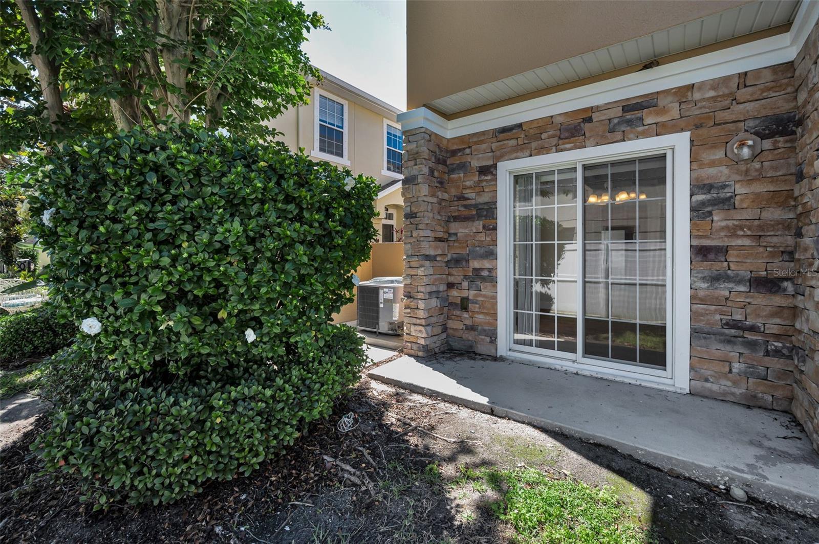 617 52ND AVE N, ST PETERSBURG, FL, 33703