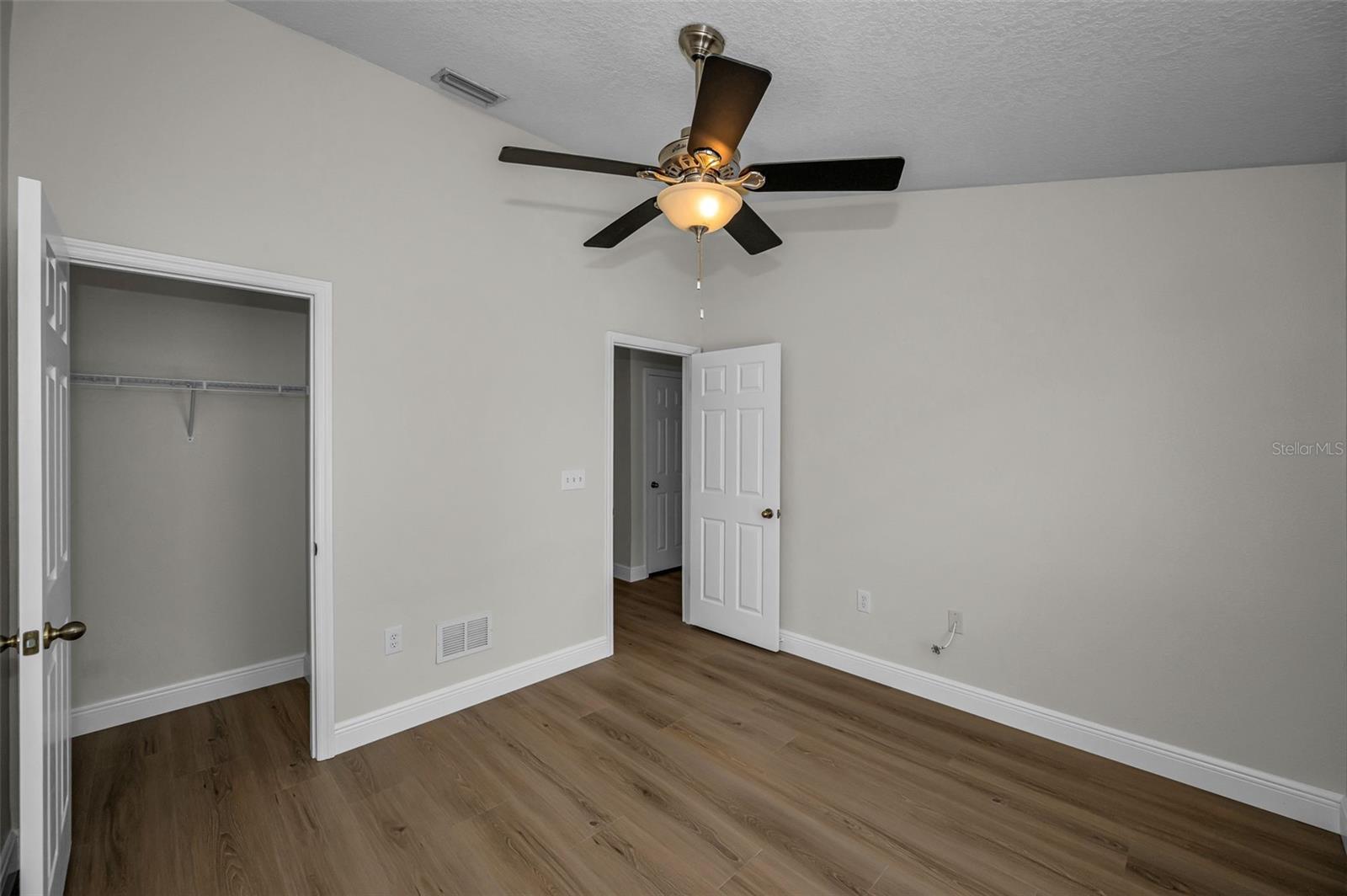617 52ND AVE N, ST PETERSBURG, FL, 33703
