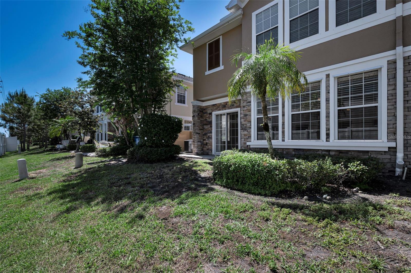 617 52ND AVE N, ST PETERSBURG, FL, 33703
