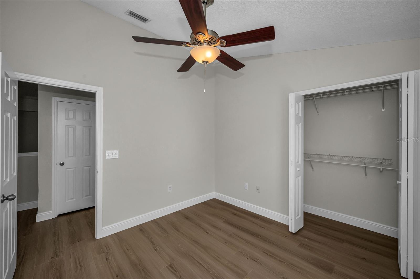 617 52ND AVE N, ST PETERSBURG, FL, 33703
