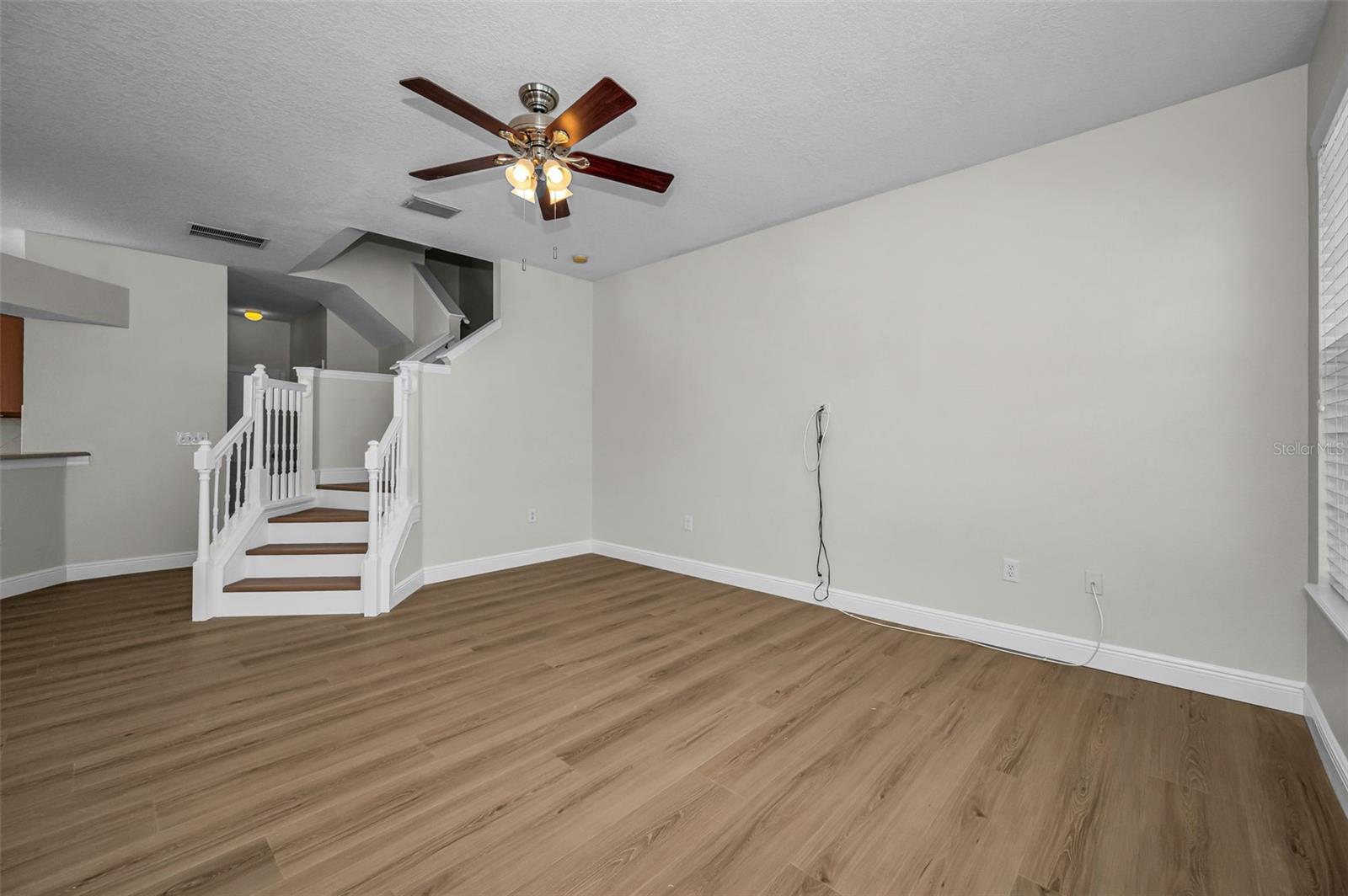 617 52ND AVE N, ST PETERSBURG, FL, 33703