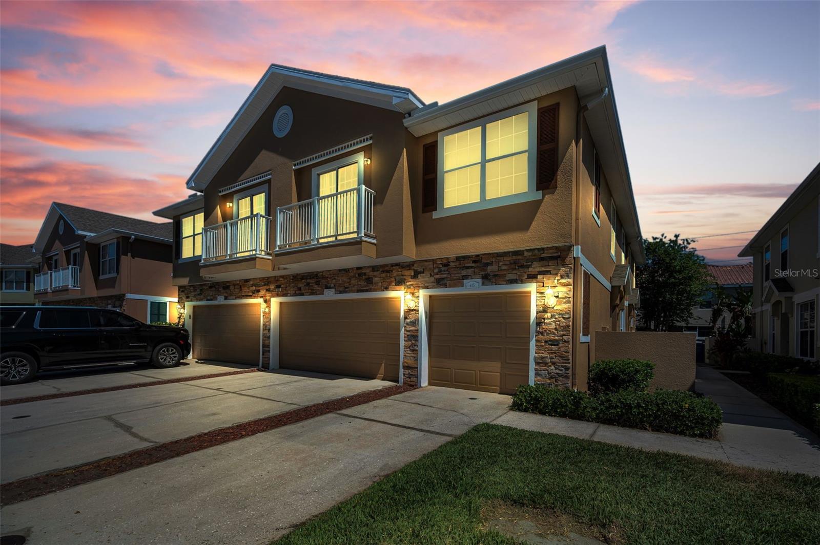 617 52ND AVE N, ST PETERSBURG, FL, 33703