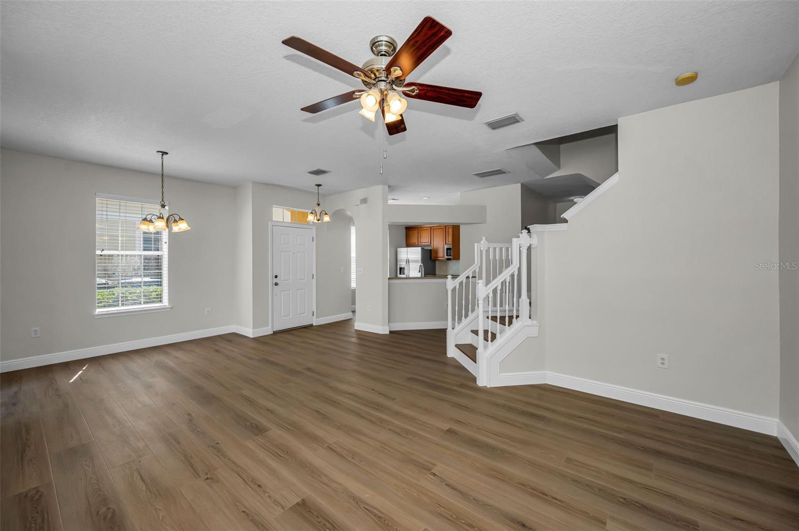 617 52ND AVE N, ST PETERSBURG, FL, 33703