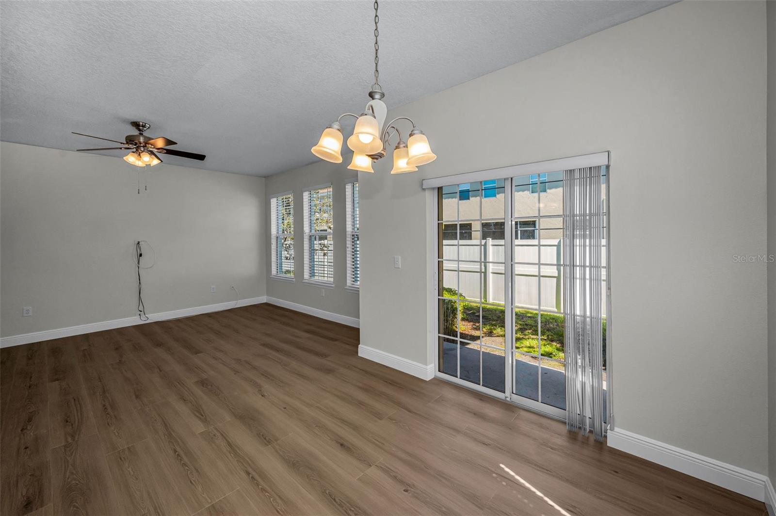 617 52ND AVE N, ST PETERSBURG, FL, 33703