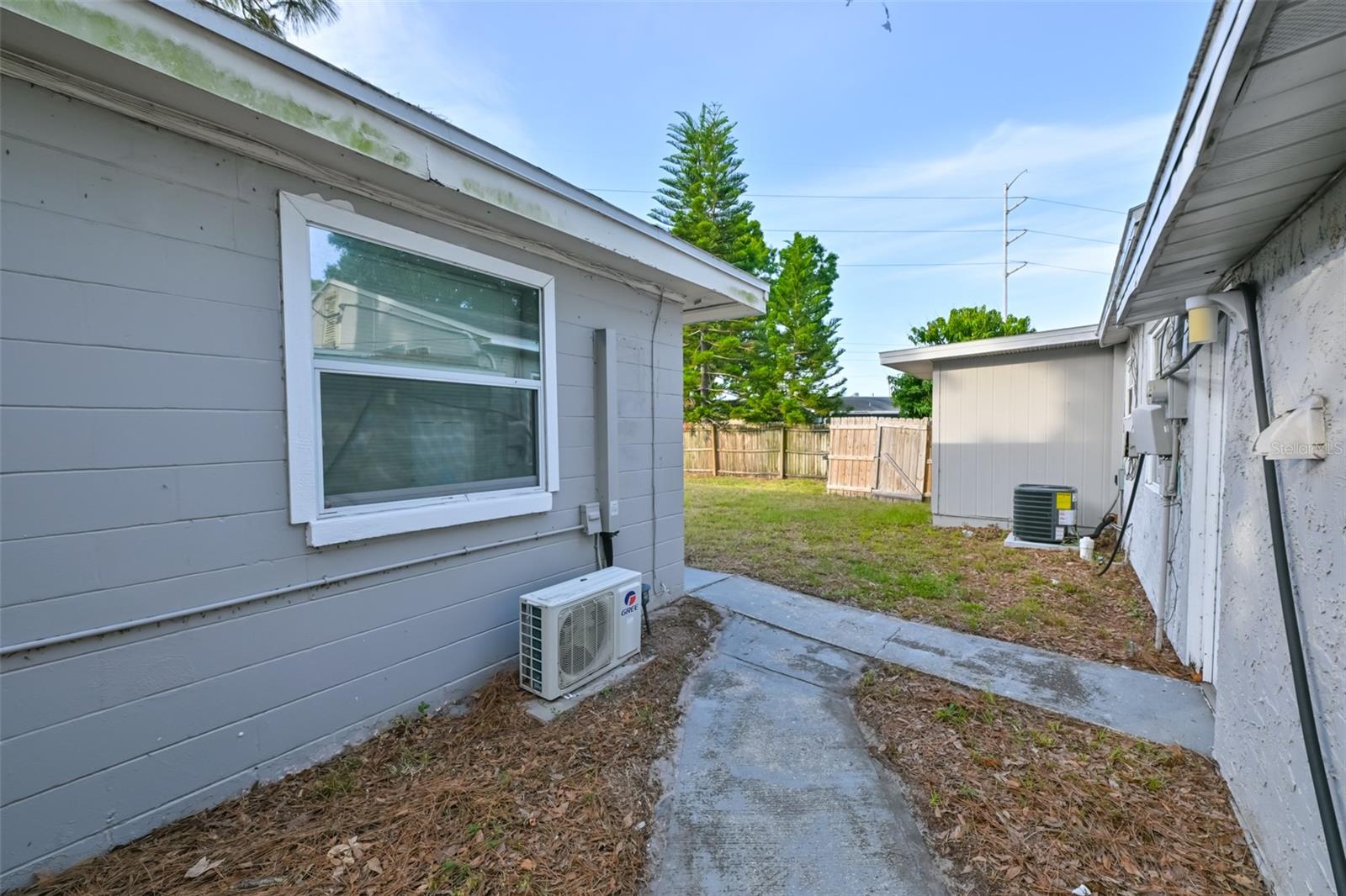 1956 MCMULLEN RD #2, LARGO, FL, 33771