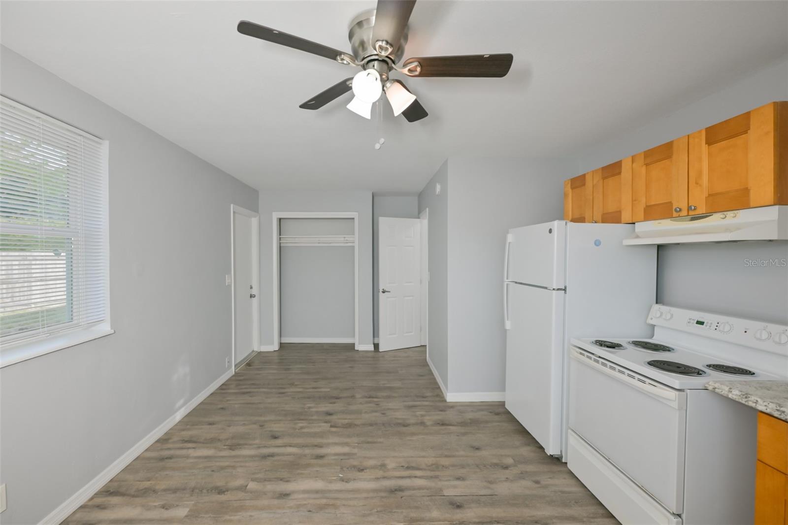 1956 MCMULLEN RD #2, LARGO, FL, 33771