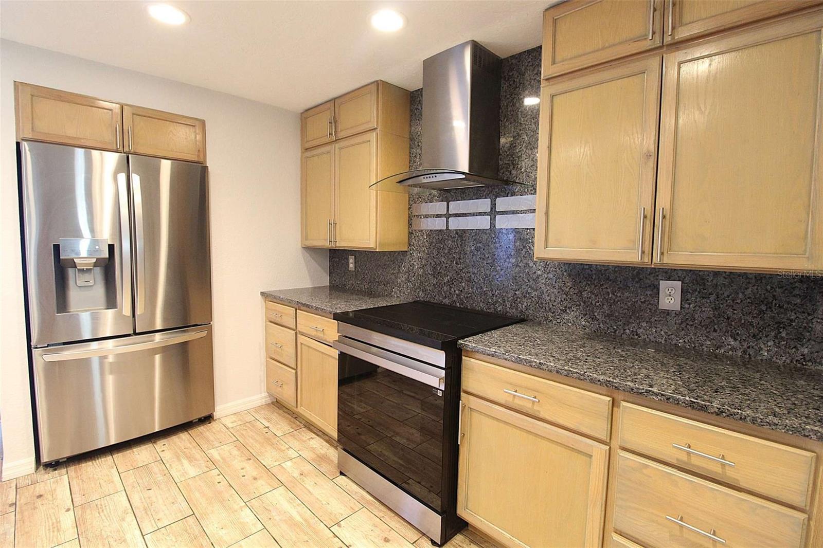 5521 YORKSHIRE WAY, SARASOTA, FL, 34231