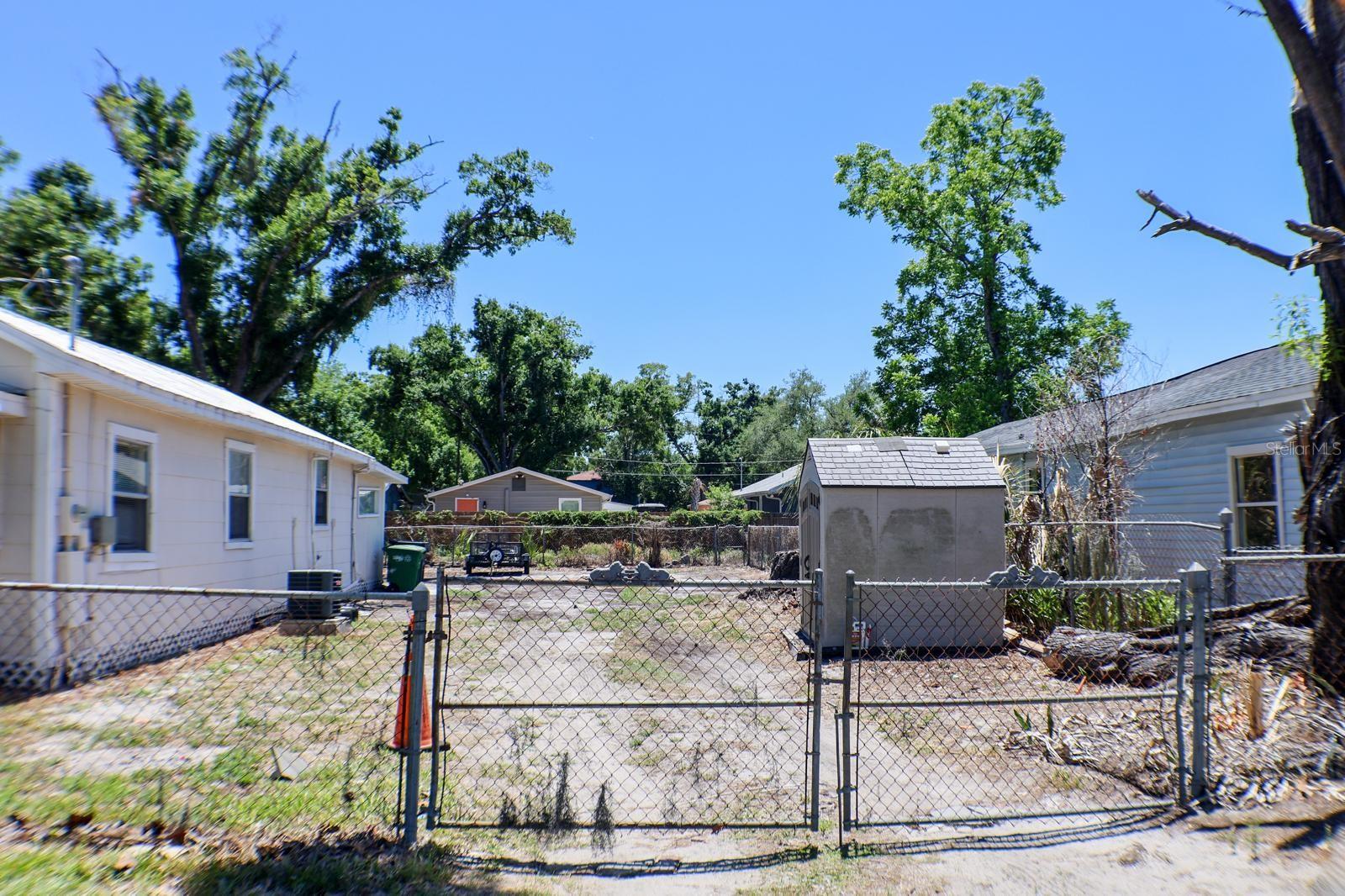 3113 E NORTH BAY ST, TAMPA, FL, 33610