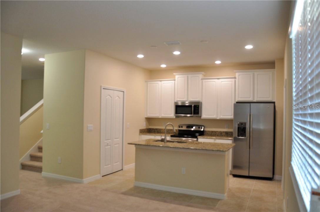 7612 FAIRGROVE AVE, WINDERMERE, FL, 34786