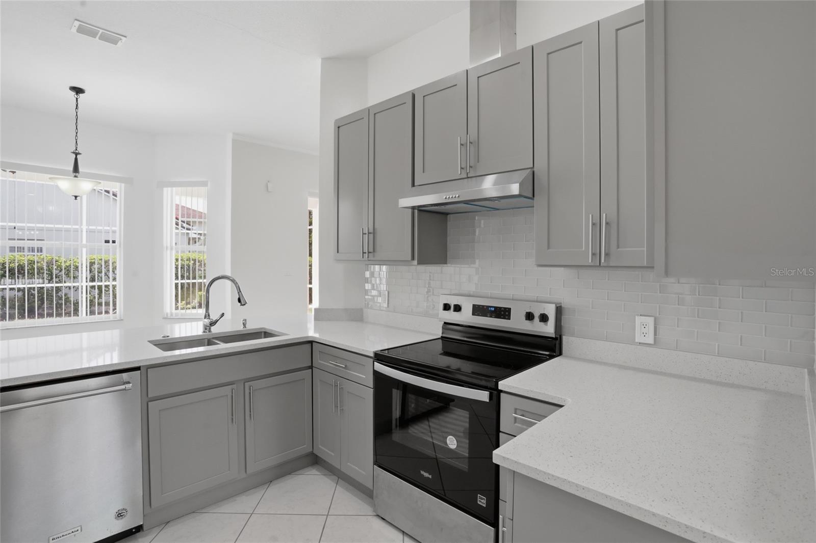 2415 TIMOTHY LN, KISSIMMEE, FL, 34743