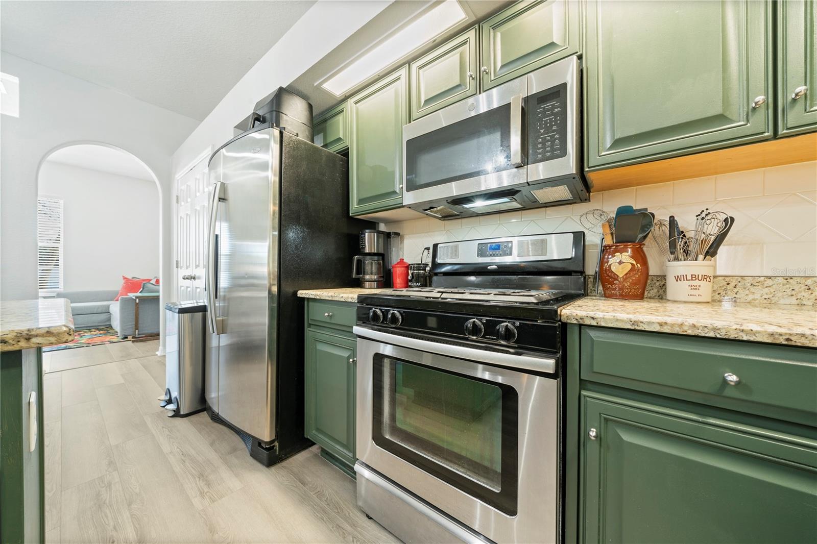 29520 FOREST GLEN DR, WESLEY CHAPEL, FL, 33543