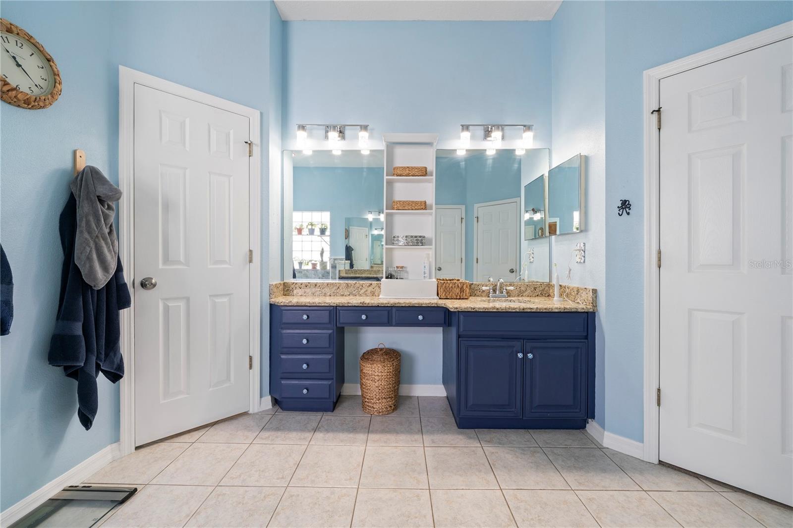 29520 FOREST GLEN DR, WESLEY CHAPEL, FL, 33543