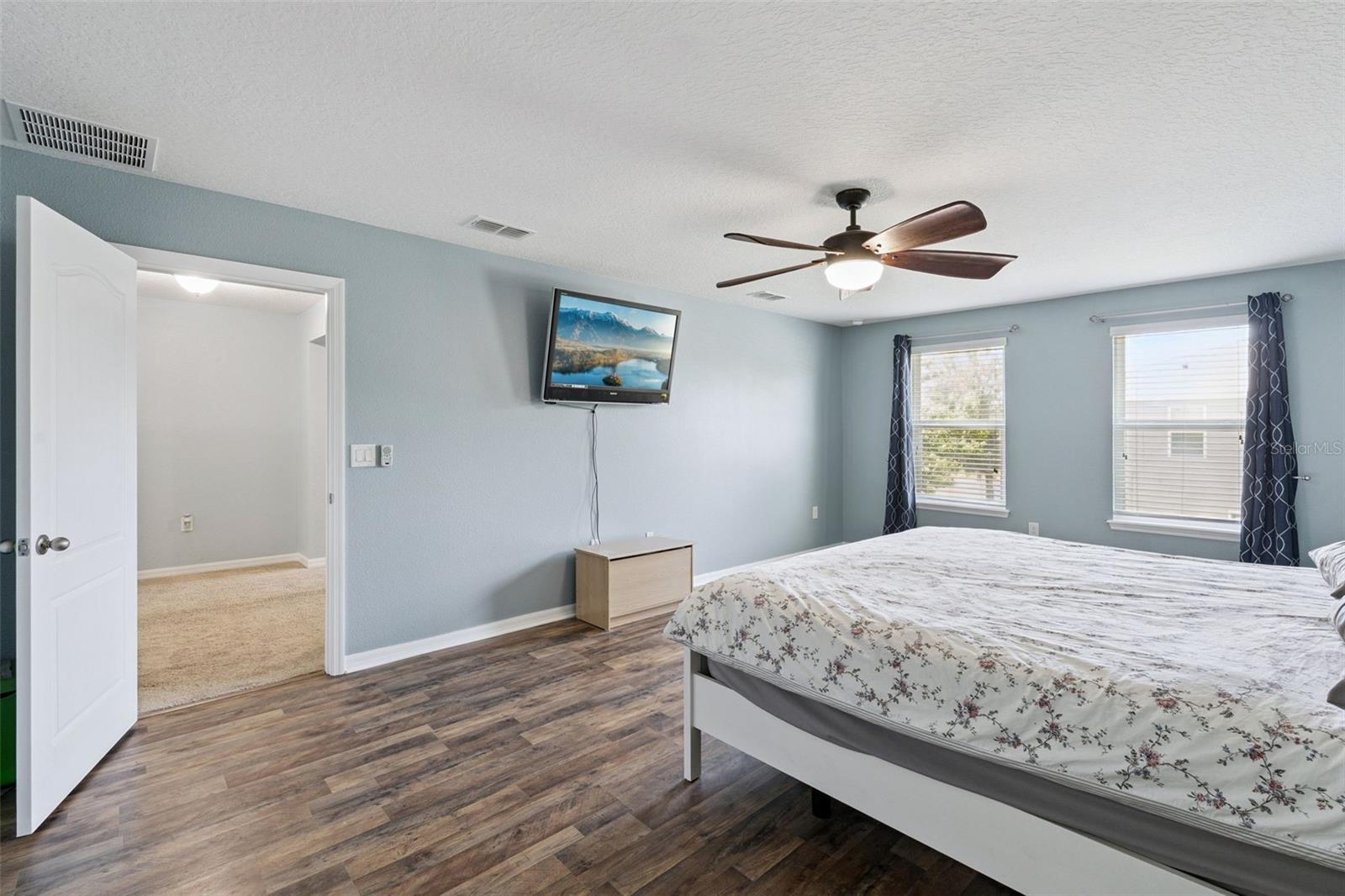 3541 OAK CLIFF BLVD, TAVARES, FL, 32778