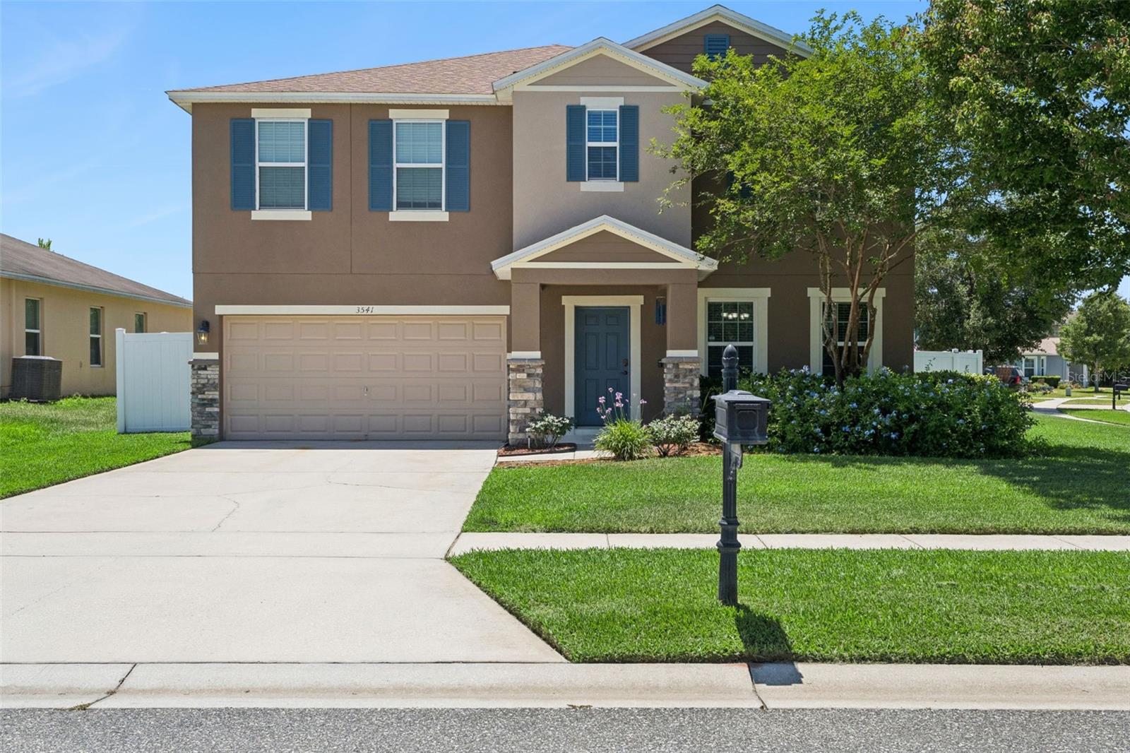 3541 OAK CLIFF BLVD, TAVARES, FL, 32778