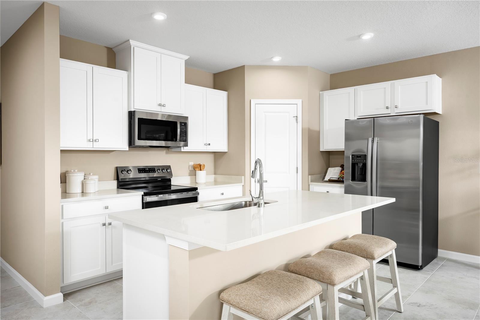 11448 SE 77TH AVE, BELLEVIEW, FL, 34420