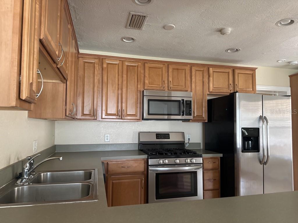 815 W PLYMOUTH ST, TAMPA, FL, 33603