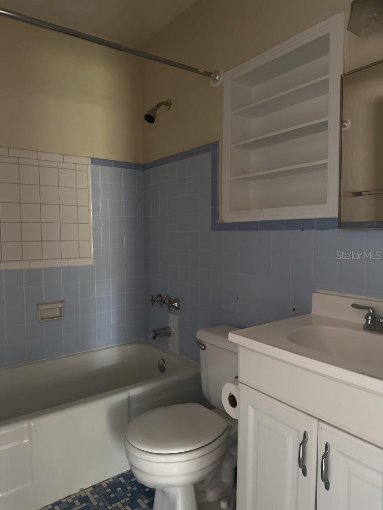 815 W PLYMOUTH ST, TAMPA, FL, 33603
