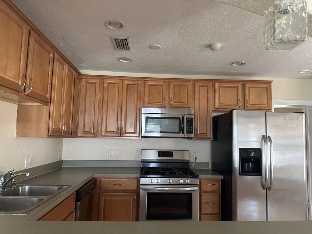 815 W PLYMOUTH ST, TAMPA, FL, 33603