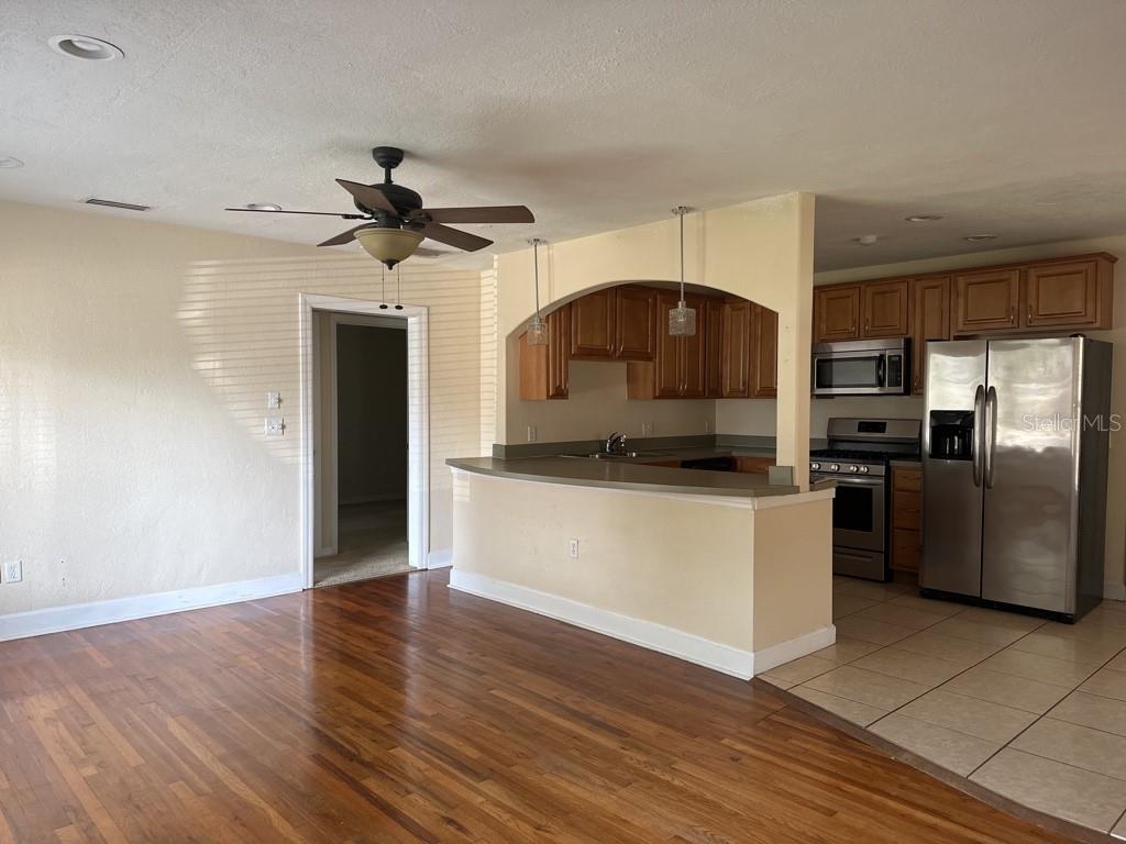 815 W PLYMOUTH ST, TAMPA, FL, 33603