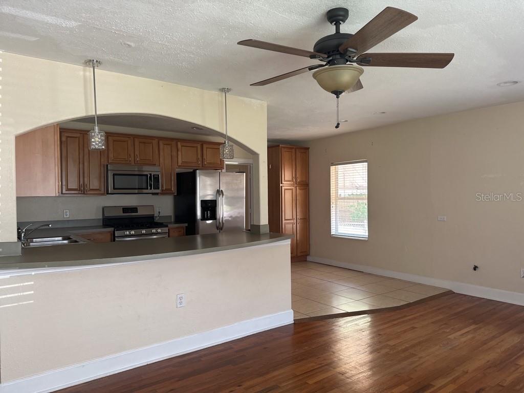 815 W PLYMOUTH ST, TAMPA, FL, 33603