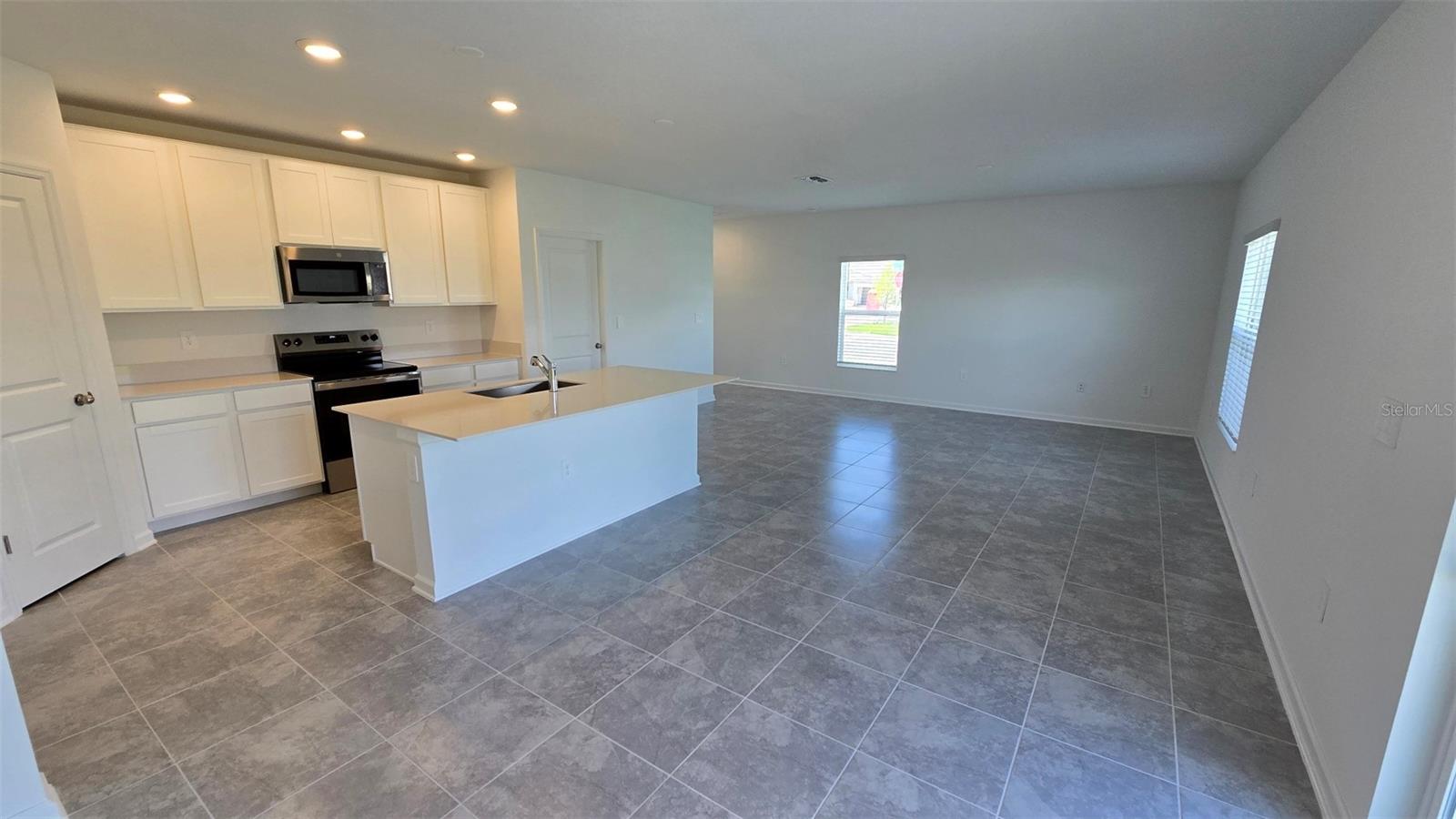 1449 CUMBERLAND AVE, DAVENPORT, FL, 33837