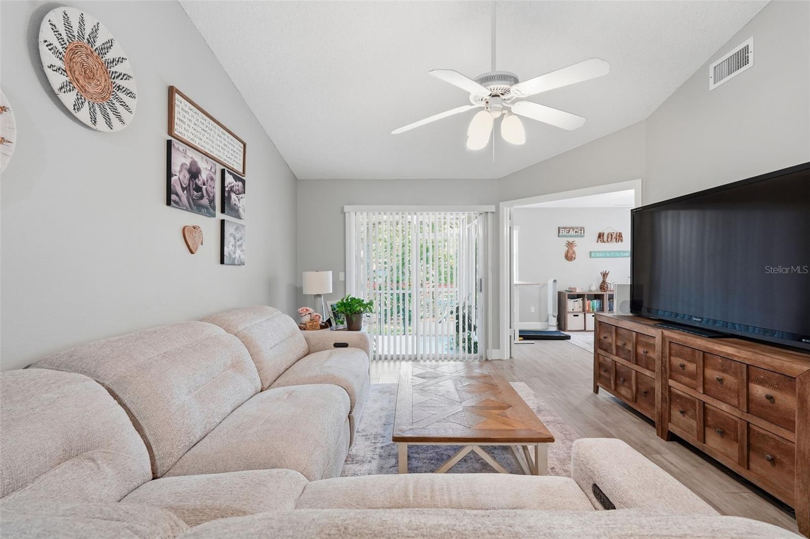 351 IXORA DR #61, PALM HARBOR, FL, 34684