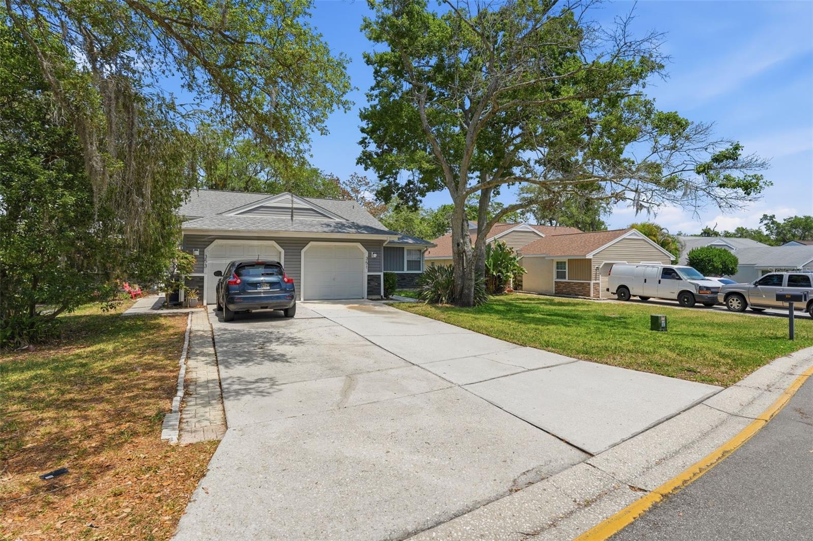 351 IXORA DR #61, PALM HARBOR, FL, 34684