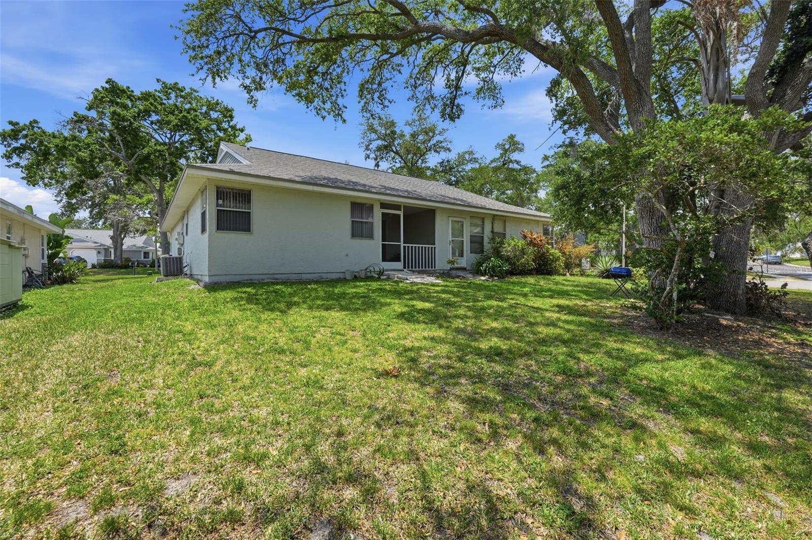 351 IXORA DR #61, PALM HARBOR, FL, 34684