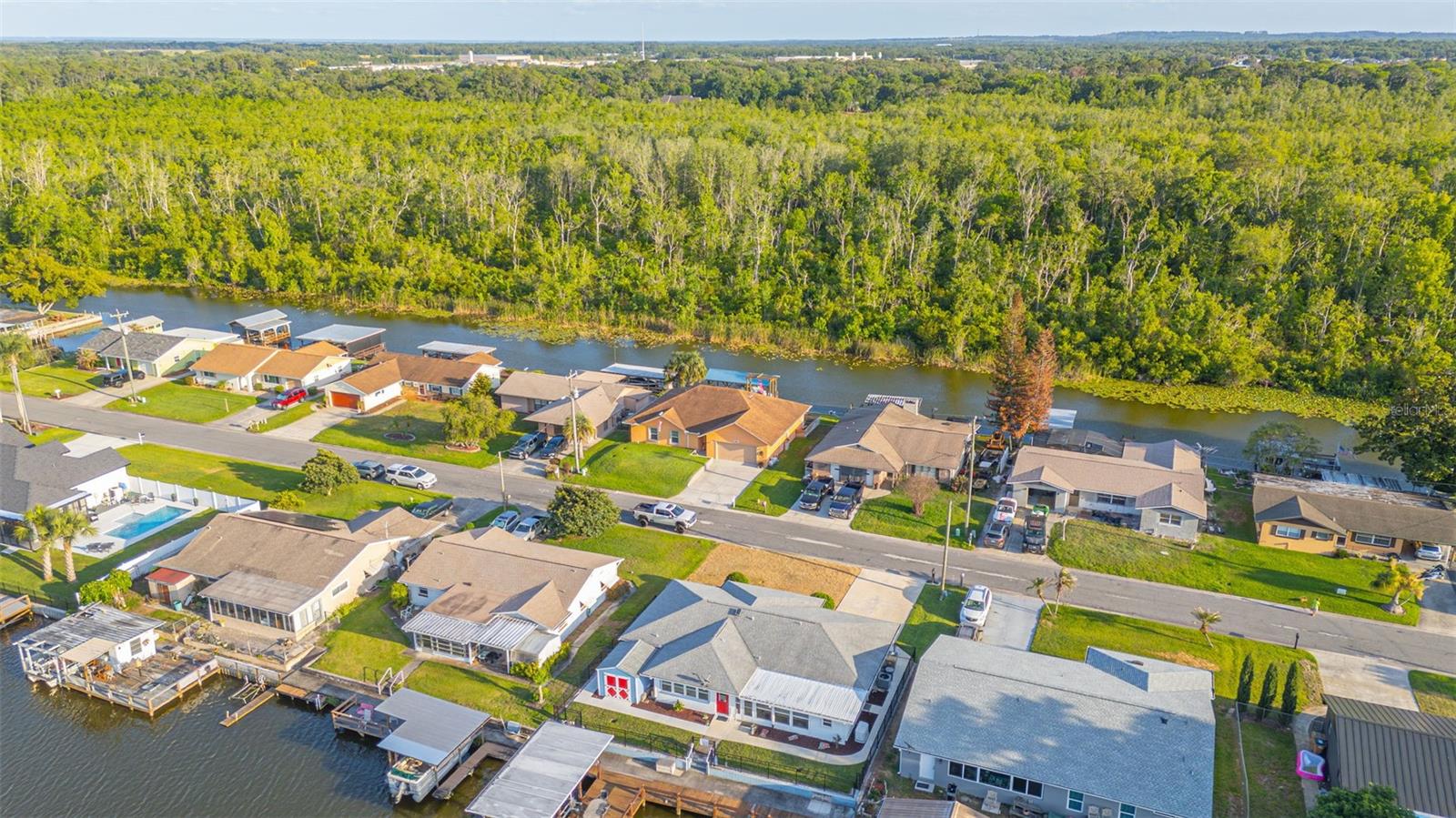 13334 COUNTRY CLUB DR, TAVARES, FL, 32778