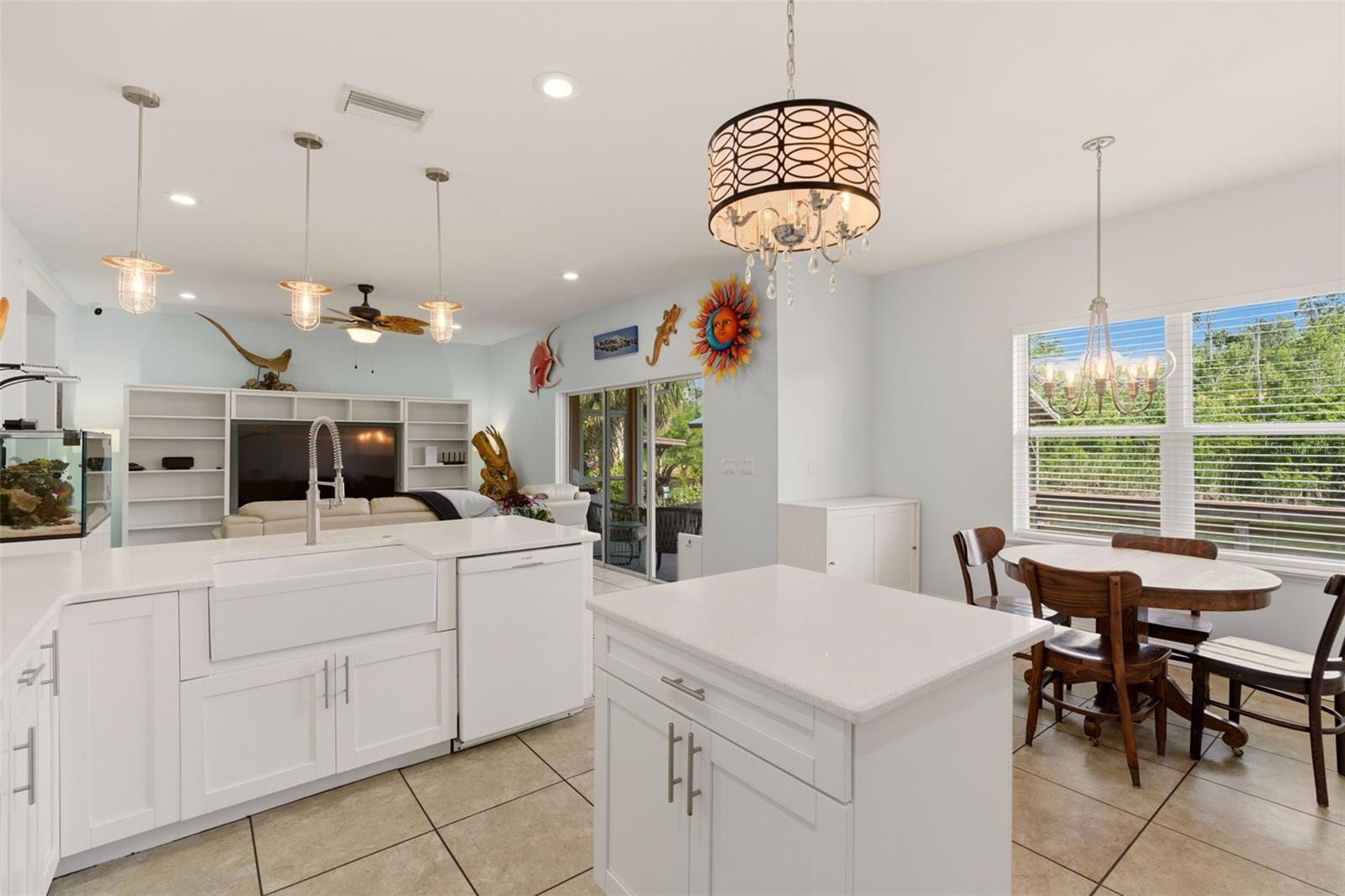 13334 COUNTRY CLUB DR, TAVARES, FL, 32778