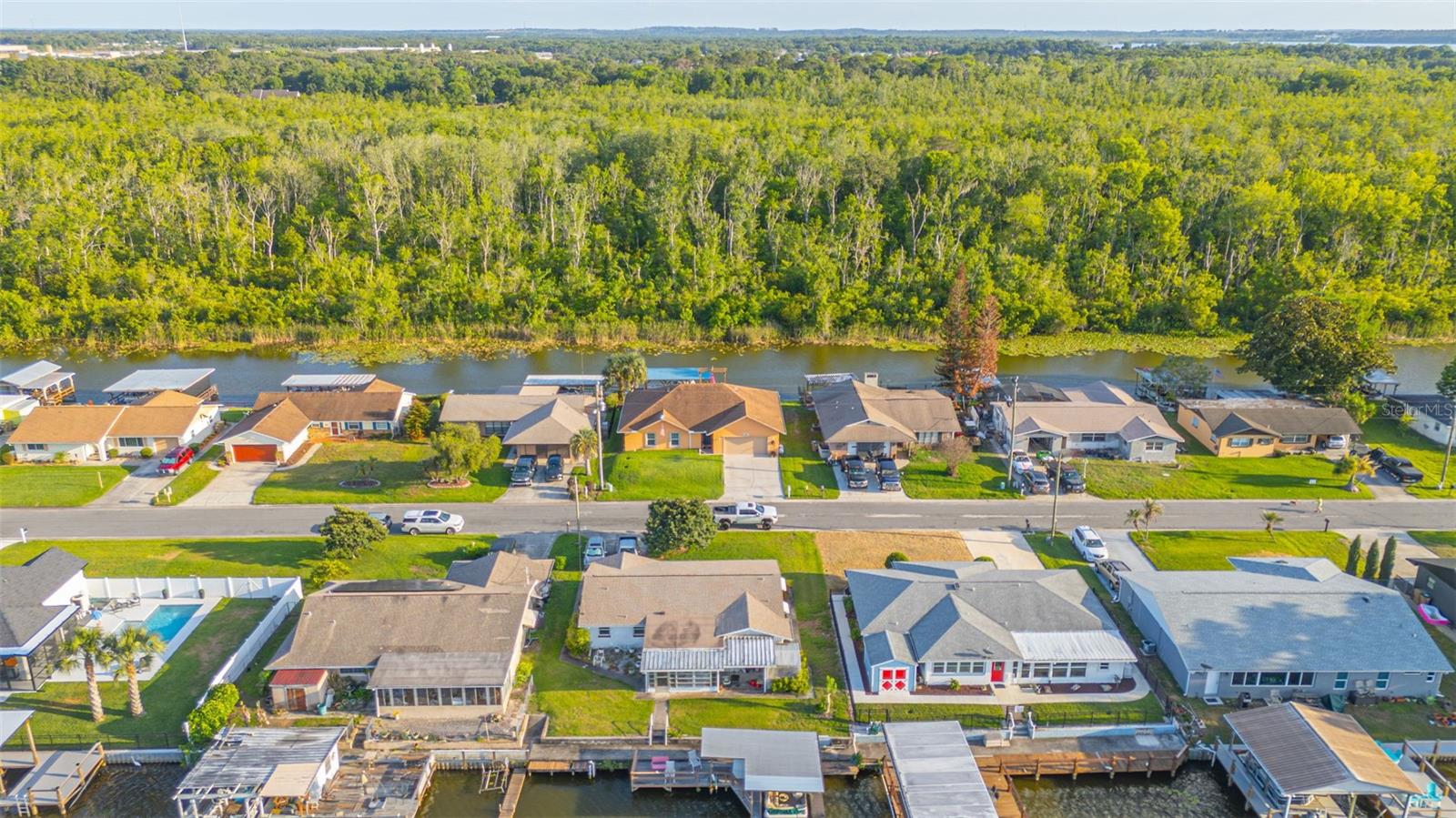 13334 COUNTRY CLUB DR, TAVARES, FL, 32778