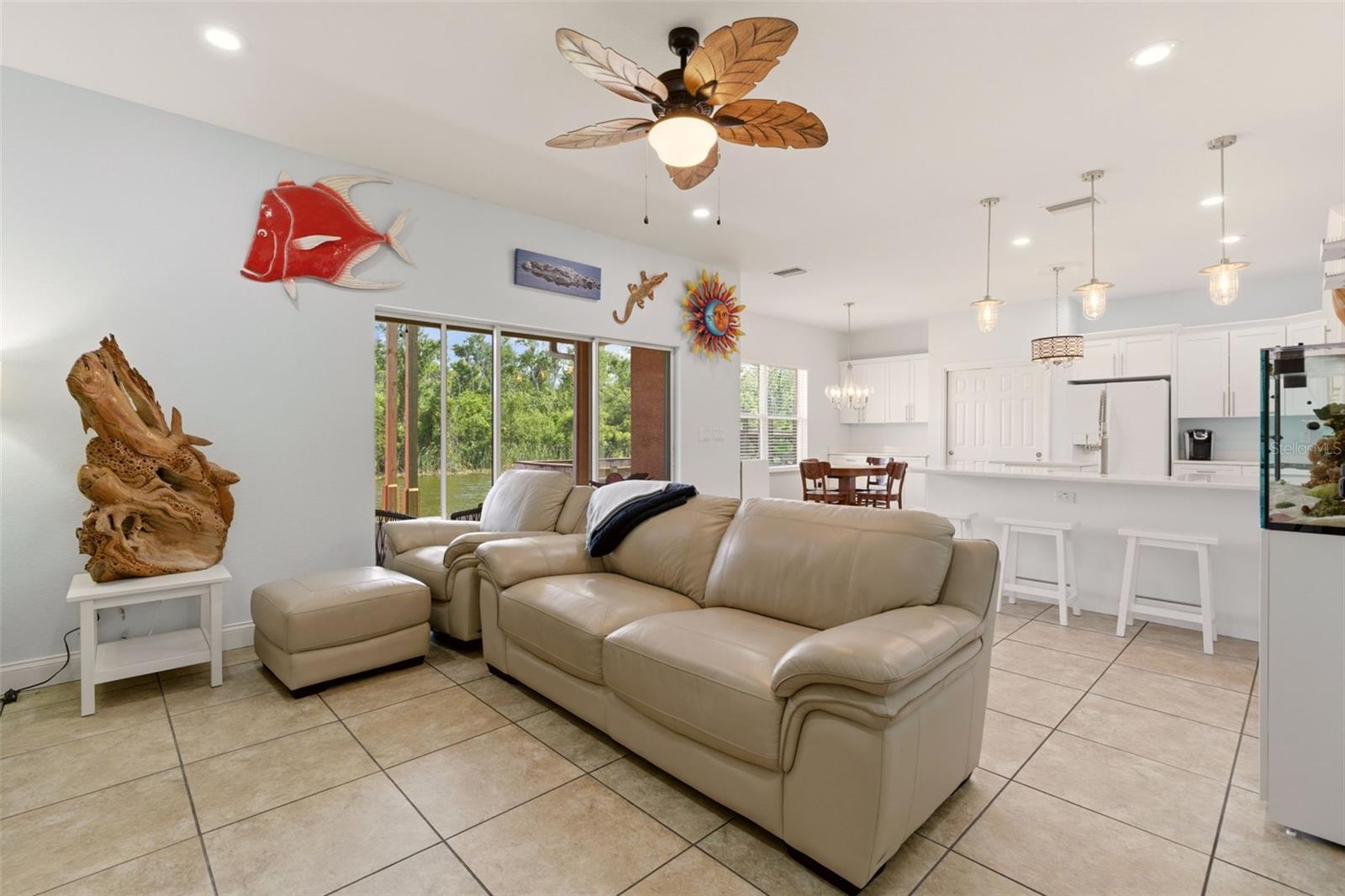 13334 COUNTRY CLUB DR, TAVARES, FL, 32778