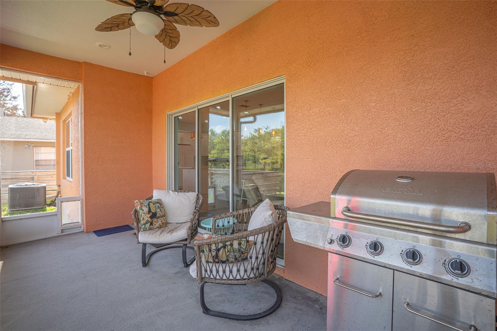 13334 COUNTRY CLUB DR, TAVARES, FL, 32778
