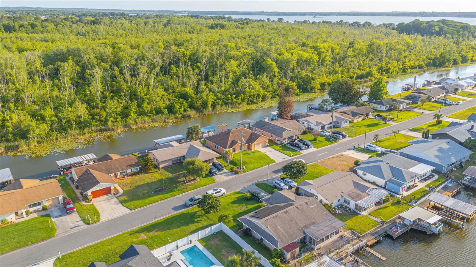 13334 COUNTRY CLUB DR, TAVARES, FL, 32778