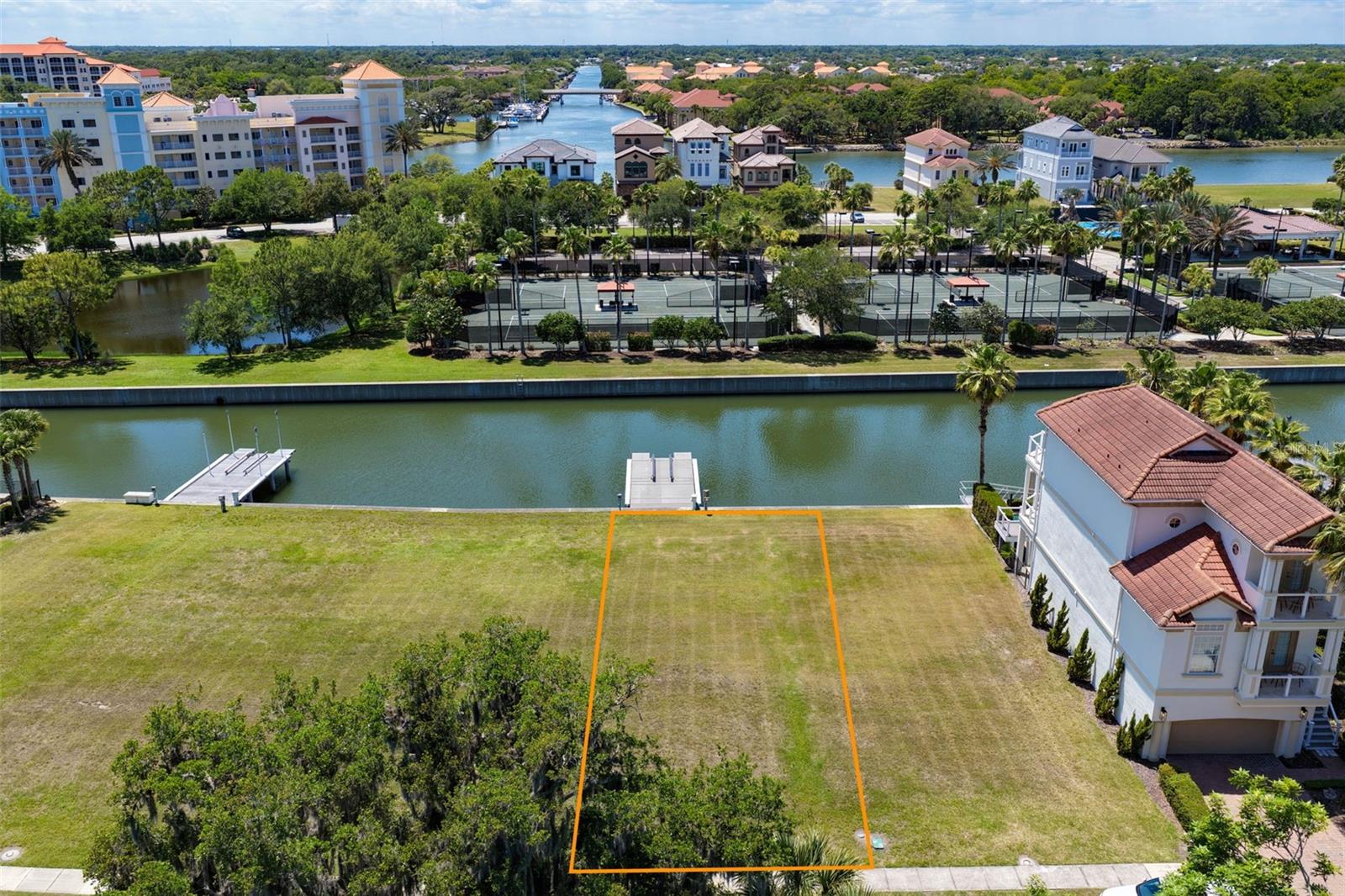 216 HARBOR VILLAGE PT N, PALM COAST, FL, 32137