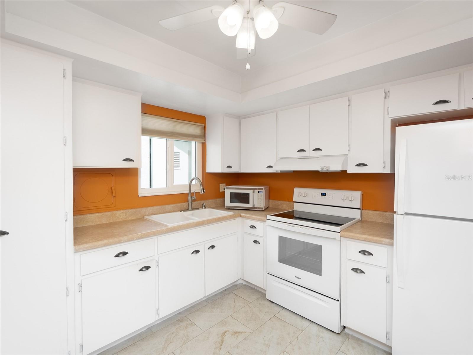 3816 ROXANE BLVD #158, SARASOTA, FL, 34235