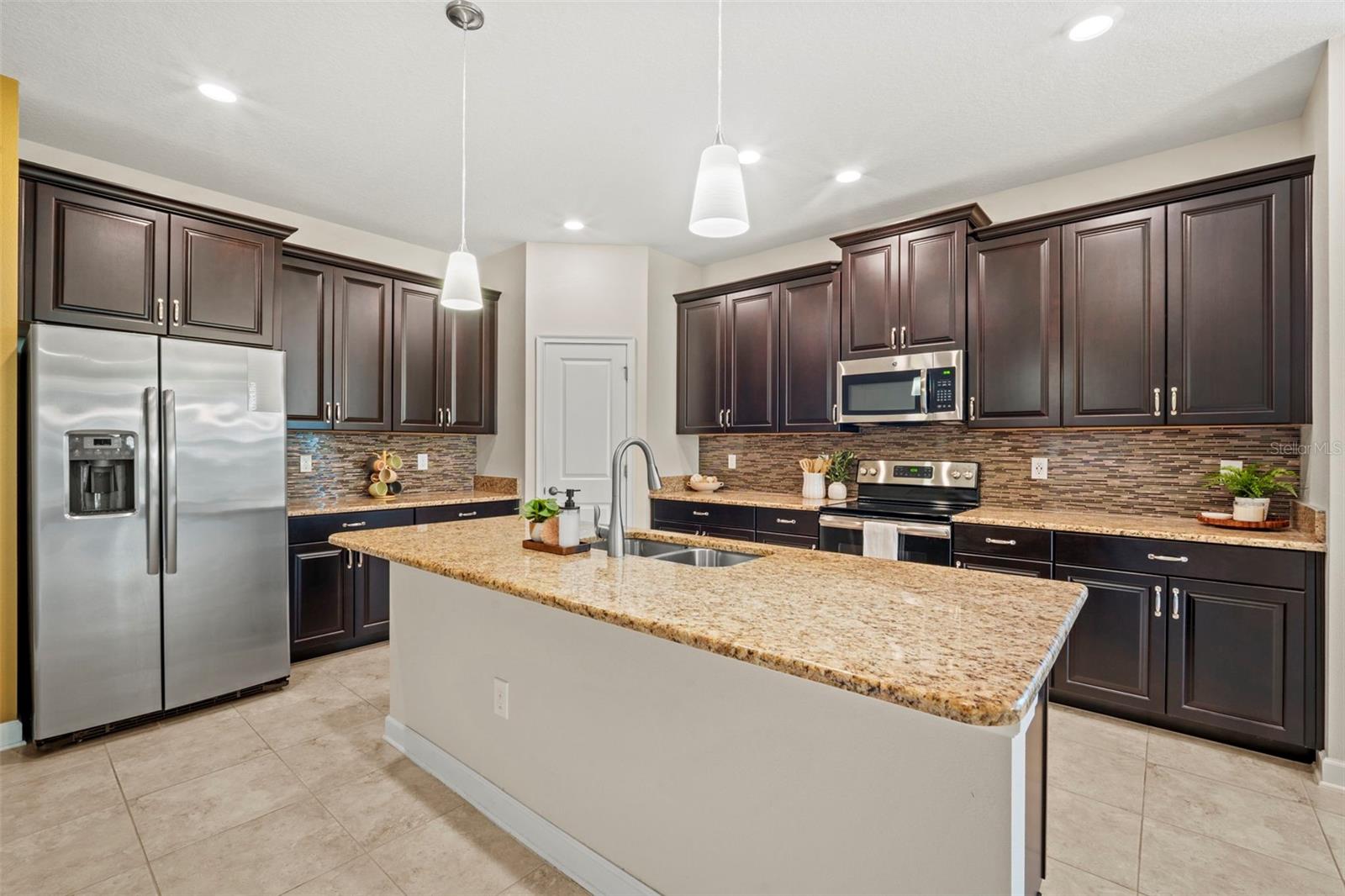 4602 FAIRY TALE CIR, KISSIMMEE, FL, 34746