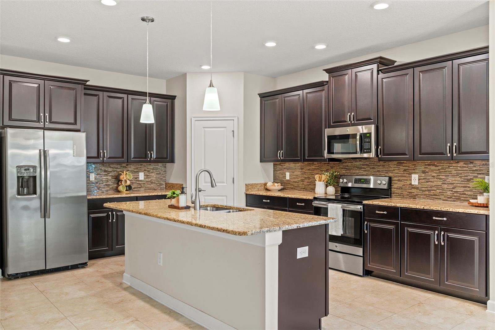 4602 FAIRY TALE CIR, KISSIMMEE, FL, 34746