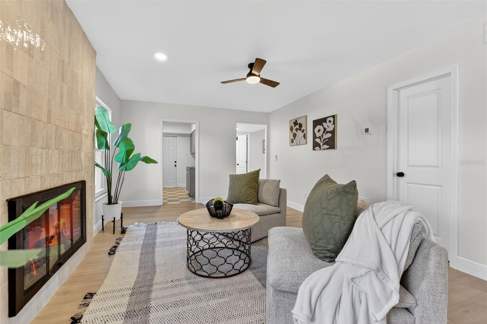 4404 CARROLLWOOD VILLAGE DR, TAMPA, FL, 33618