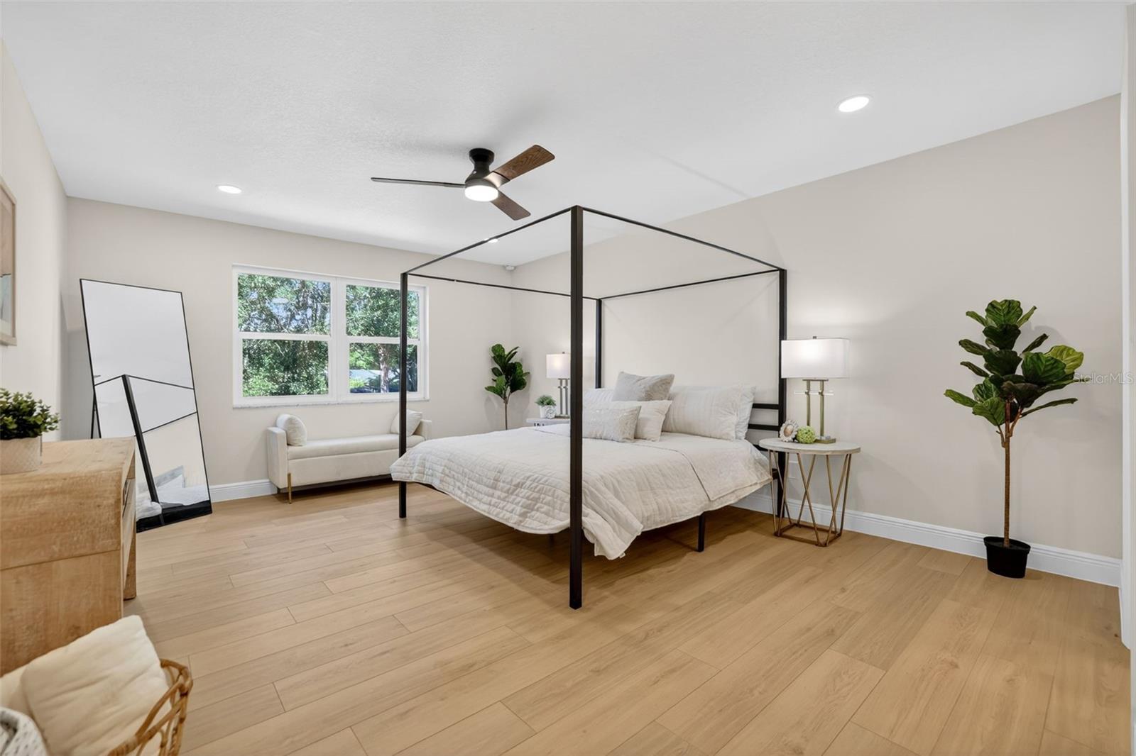 4404 CARROLLWOOD VILLAGE DR, TAMPA, FL, 33618