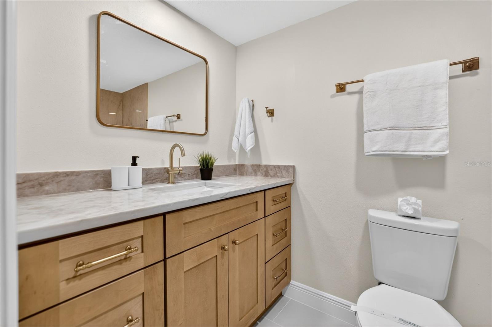4404 CARROLLWOOD VILLAGE DR, TAMPA, FL, 33618