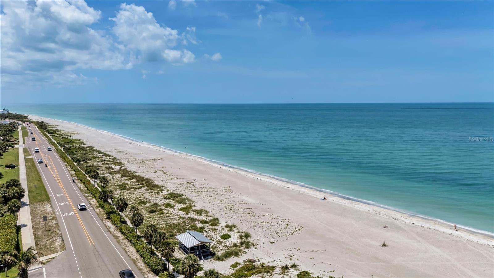 617 ROUNTREE DR, LONGBOAT KEY, FL, 34228