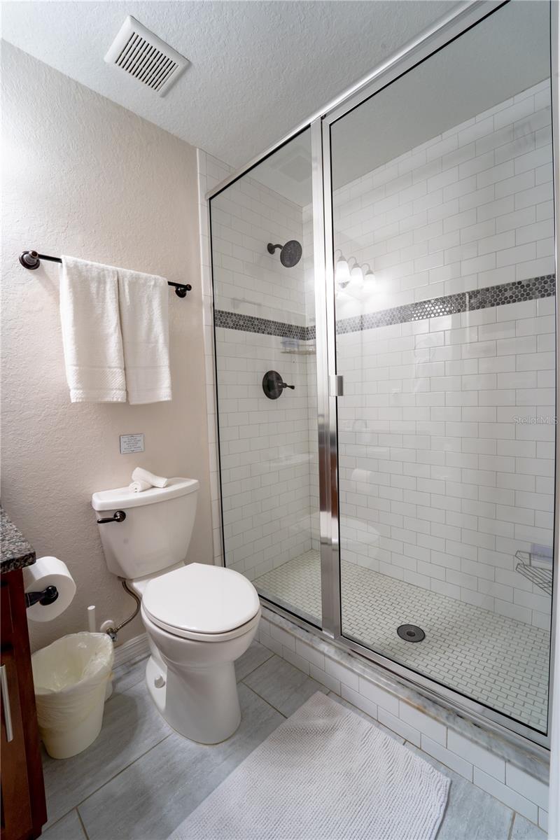 9621 N 46TH ST, TAMPA, FL, 33617