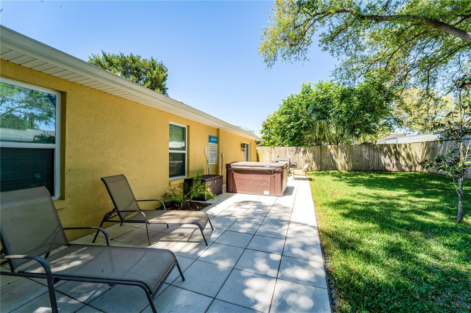 9621 N 46TH ST, TAMPA, FL, 33617