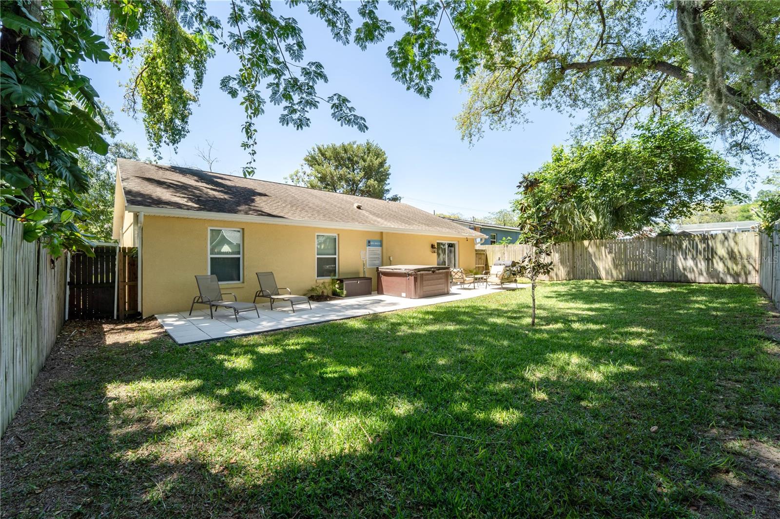 9621 N 46TH ST, TAMPA, FL, 33617