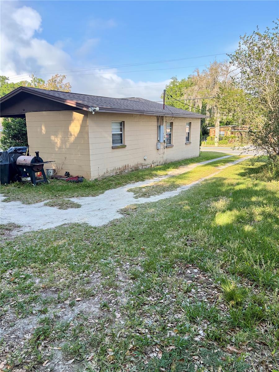 1203 N BRUNNELL PKWY, LAKELAND, FL, 33805
