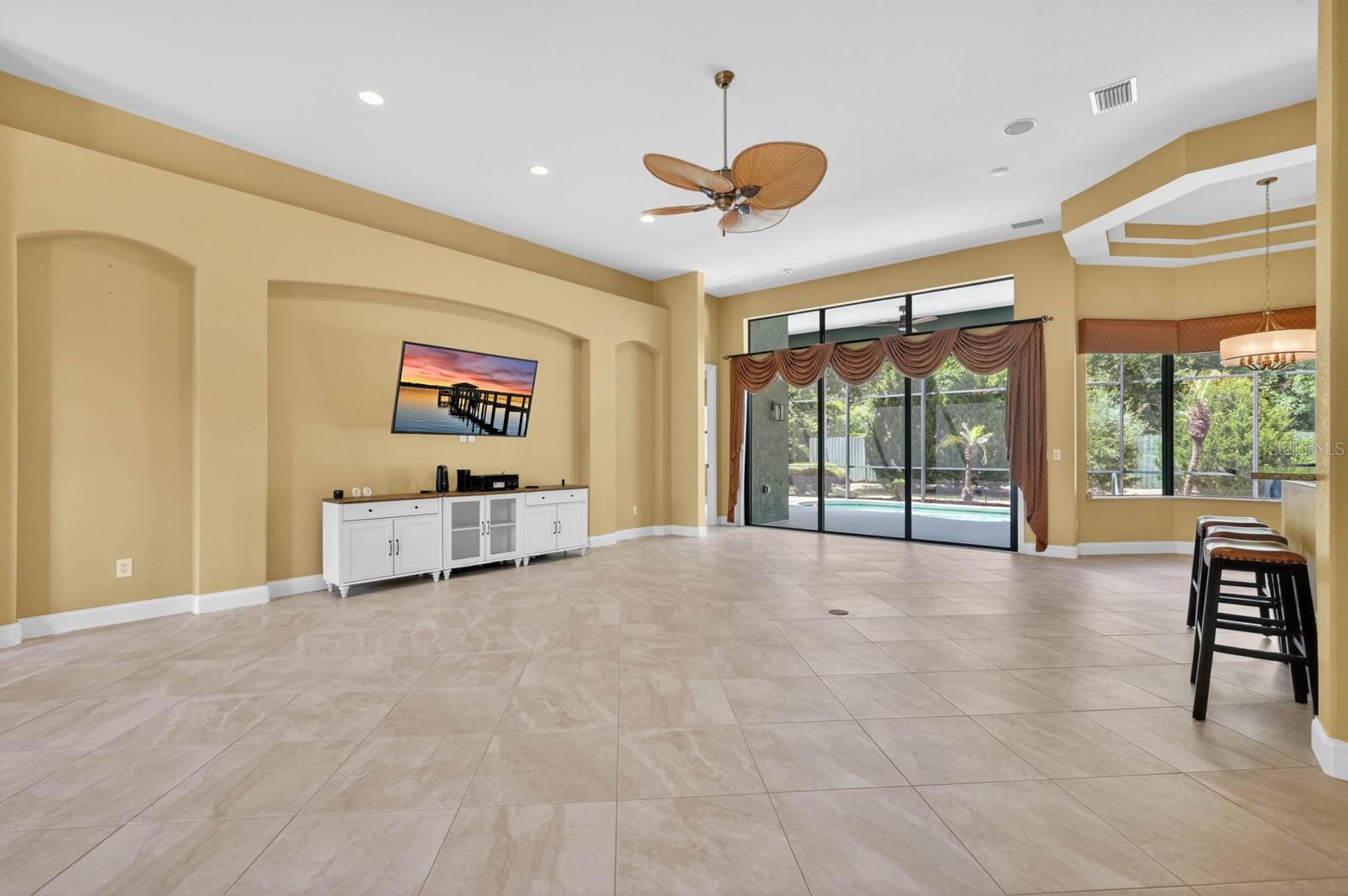 3753 MAYO CIR, ORMOND BEACH, FL, 32174
